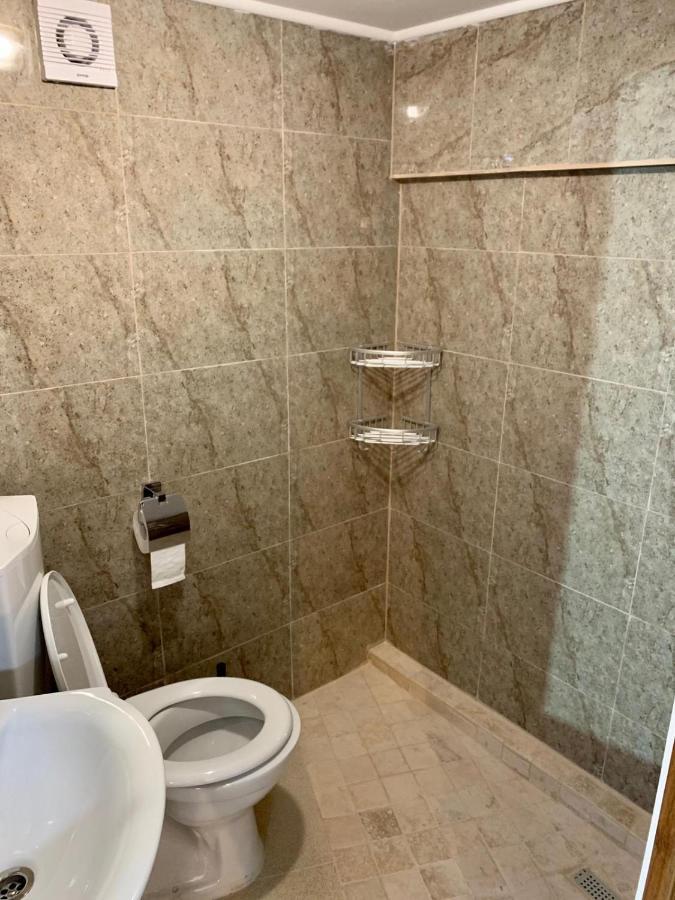 Hostel Jaz Бухарест Экстерьер фото